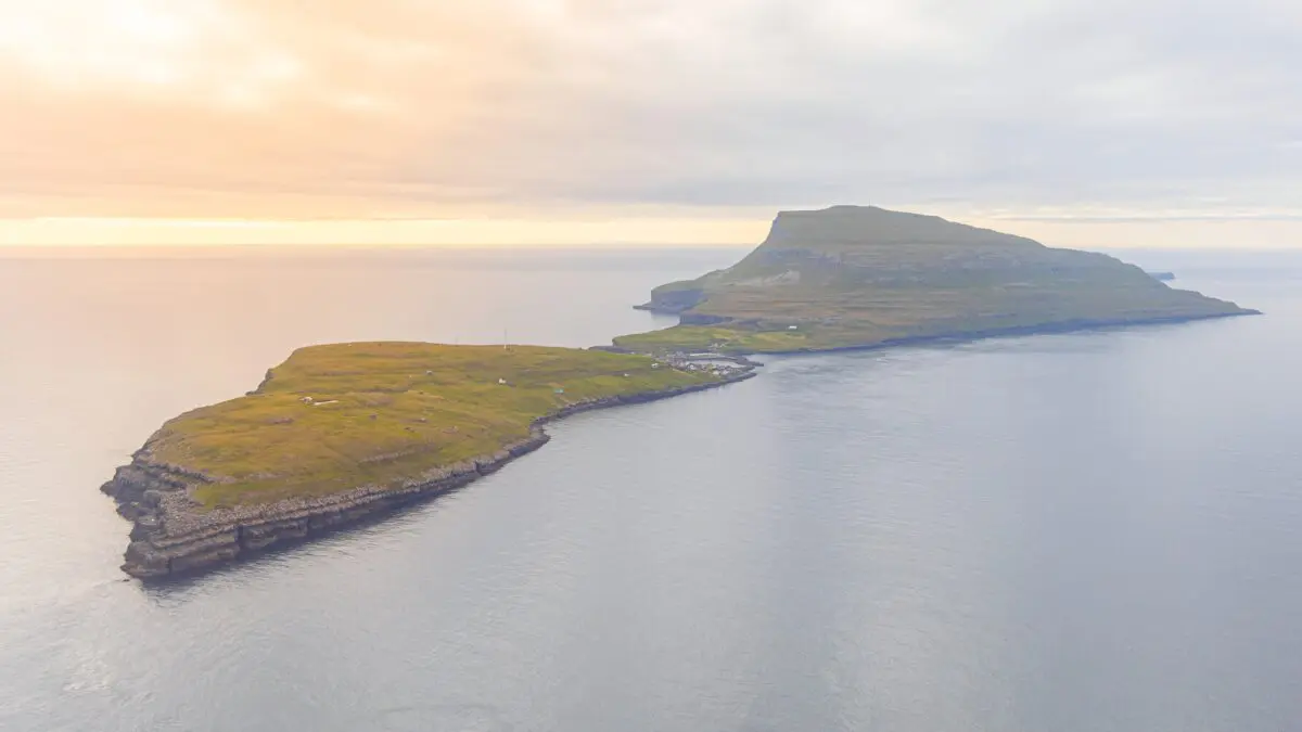 Mynd av Canva sum er croppað og hevur filtur